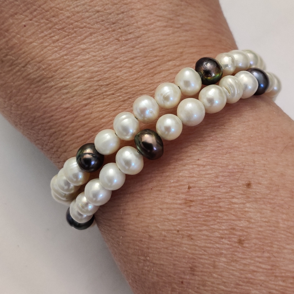 Genuine Cultured Pearls Wrap Bracelet